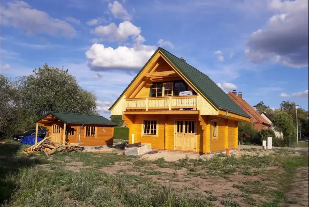 Cabaña de madera terminada en las sierras de Córdoba